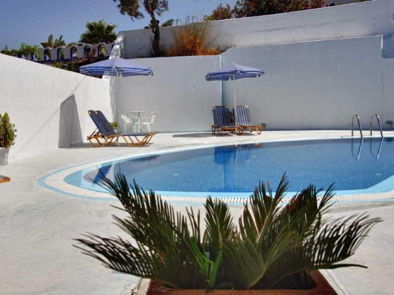 Villa Pelekanos Картерадос Екстериор снимка